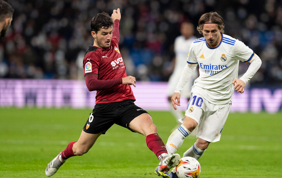 https://olybettv.vatsondev.ee/wp-content/uploads/2022/05/modric1-1.jpeg